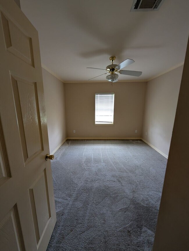 Building Photo - 1411 Magnolia Ridge