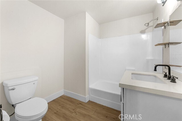 Building Photo - 906 N Allen St