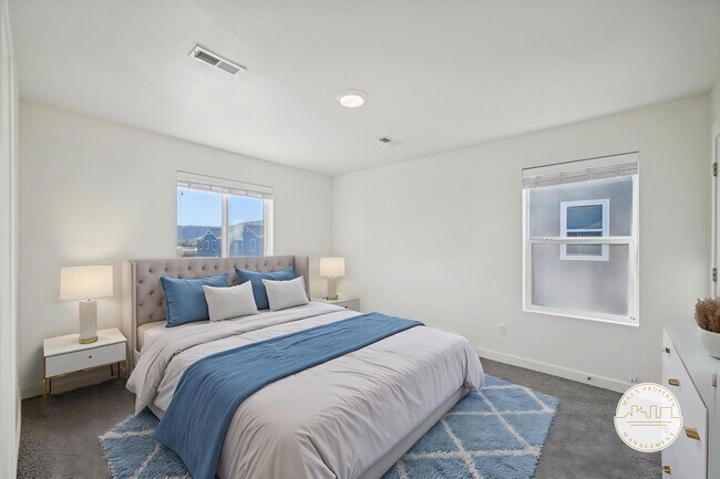 Building Photo - Dublin Farms Townhomes