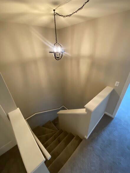 Stairwell and new fixture - 2989 Holborn Cir