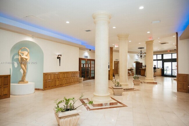 Building Photo - 3725 S Ocean Dr