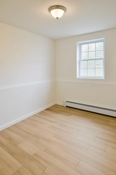 Building Photo - 18 Penny Ln