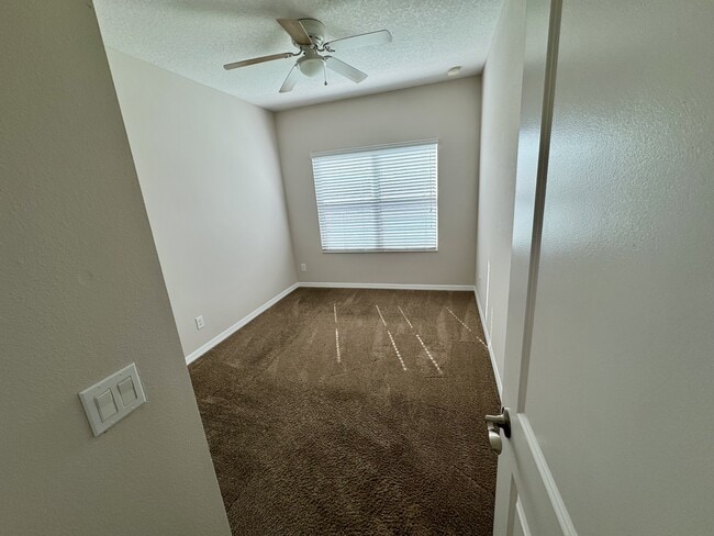 Building Photo - 7448 Leighside Dr