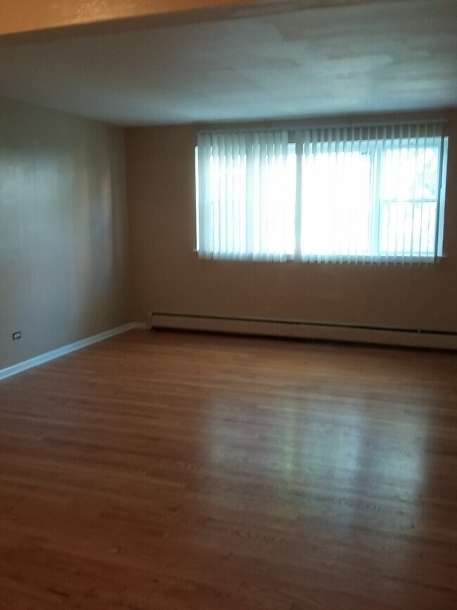 10414 Michael Todd Terrace Glenview, IL Apartment Finder