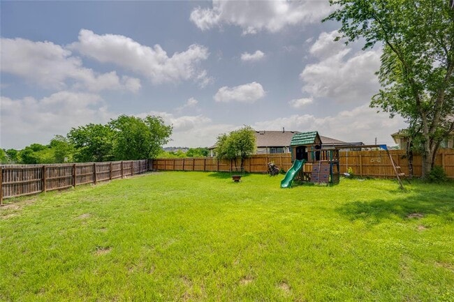 Building Photo - 348 Spillway Dr