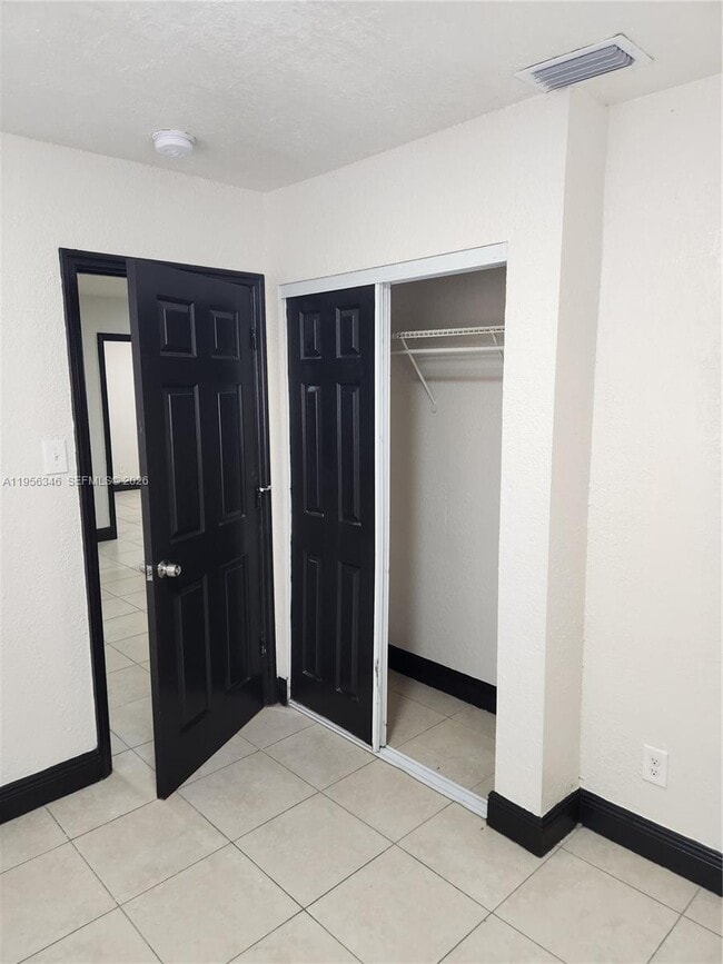 Building Photo - 873 NW 10th St