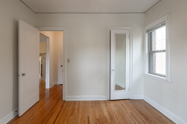 Floorplan - 3220 Girard Ave S