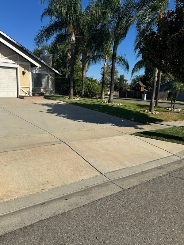 Building Photo - 7513 Center Ave