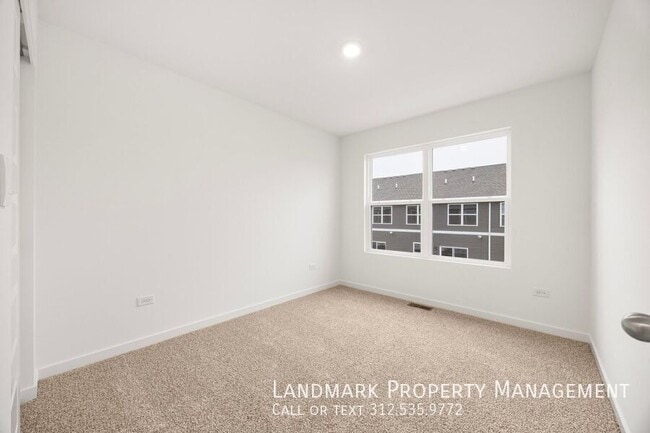 Building Photo - 6367 Ulster Dr