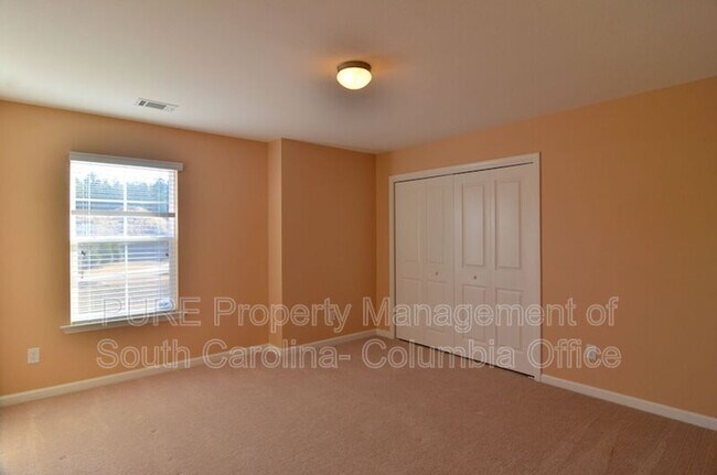 Building Photo - 242 Hawkins Creek Rd