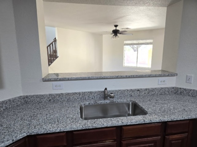 Building Photo - 1021 W Seashell Ct