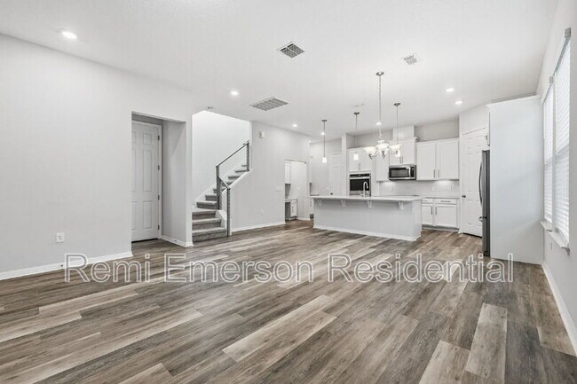 Building Photo - 14942 Guava Bay Dr