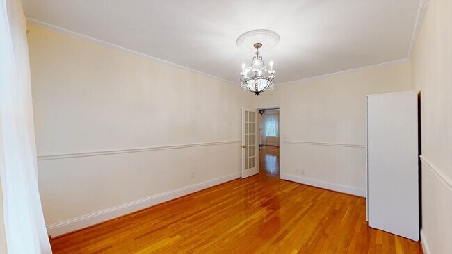 Building Photo - 311 Tappan St