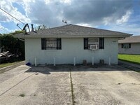 Building Photo - 3620 Hollygrove St