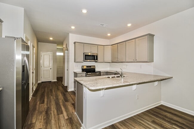 Building Photo - 333 Parkington Ln