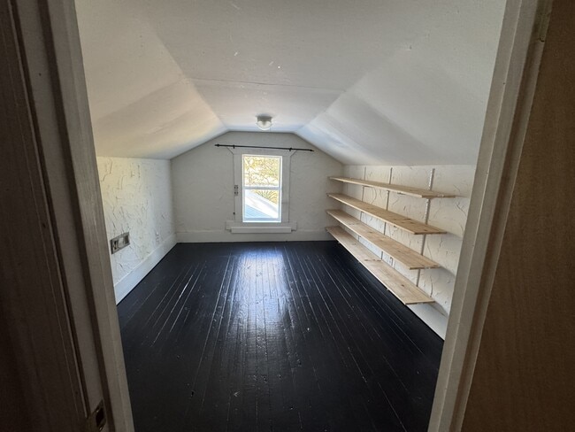 Building Photo - 3986 Fortner St