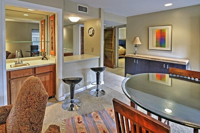 Building Photo - 600 NW 4th St