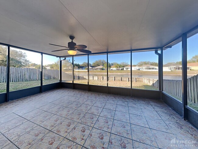 Building Photo - 10434 Soaring Eagle Dr
