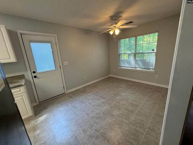 Building Photo - 143 Bradstone Rd