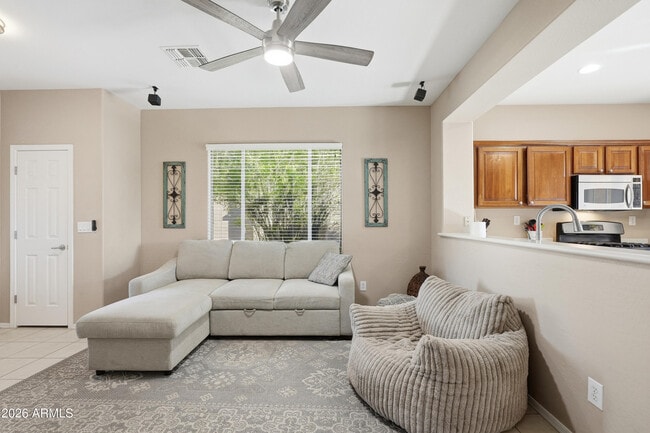 Building Photo - 1743 W Owens Way