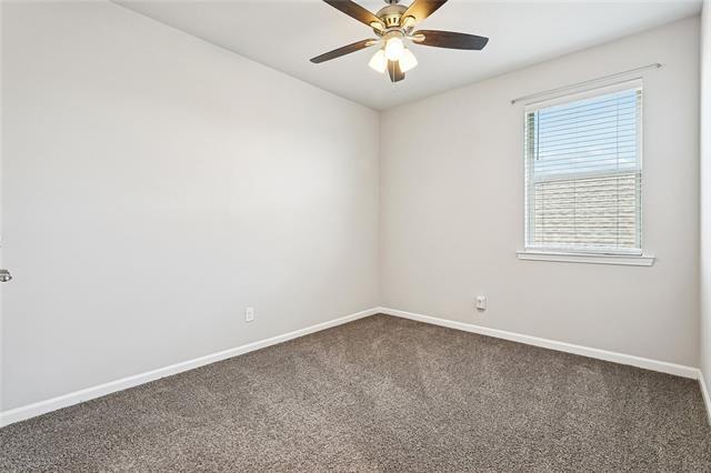 Building Photo - 425 Short Bough Ln