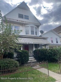 Building Photo - 217 S Main Ave