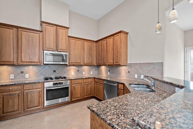 Building Photo - 202 Sunrise Ridge Cove