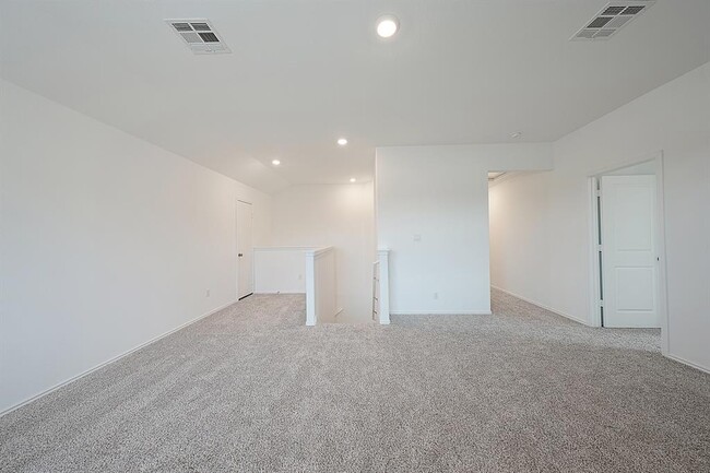 Building Photo - 932 Mallow Rd