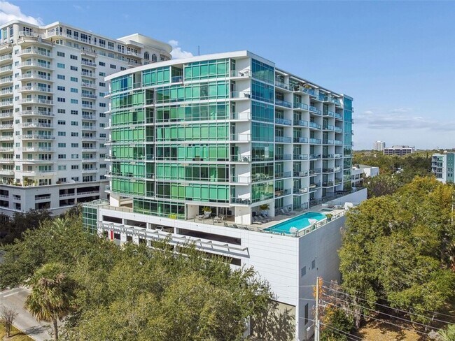 Building Photo - 101 S Eola Dr