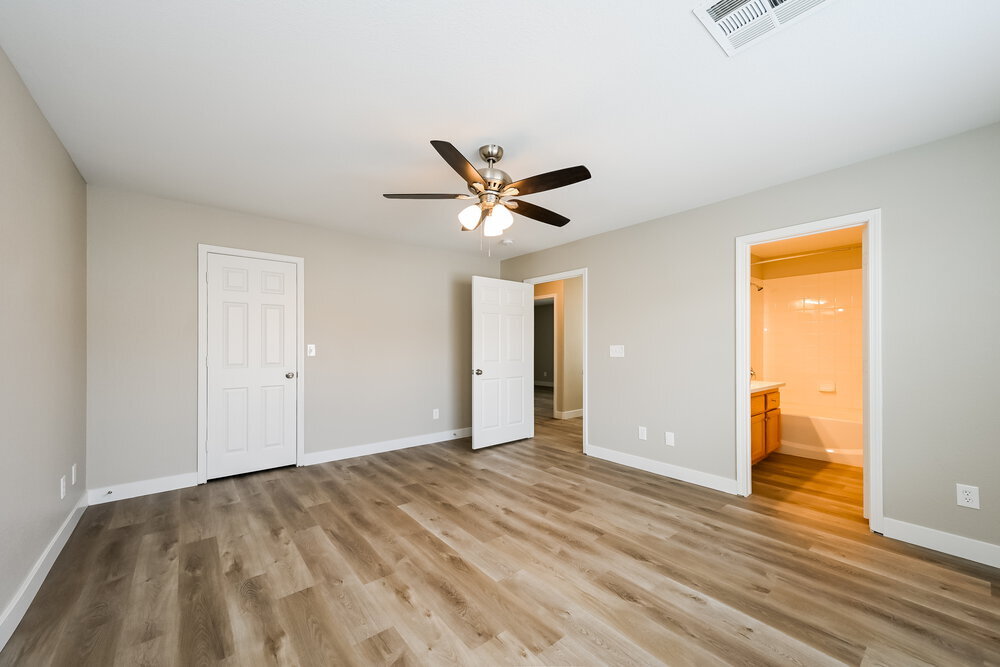 Building Photo - 7315 Larix Rd