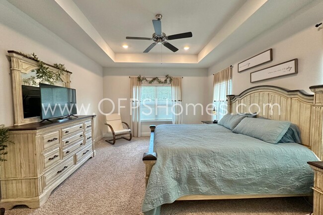 Building Photo - 8090 Silver Maple Dr