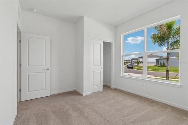 Building Photo - 11243 Sycamore Glen Loop