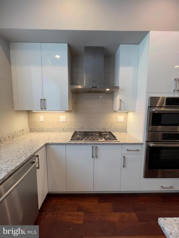 Building Photo - 423 Wallace St