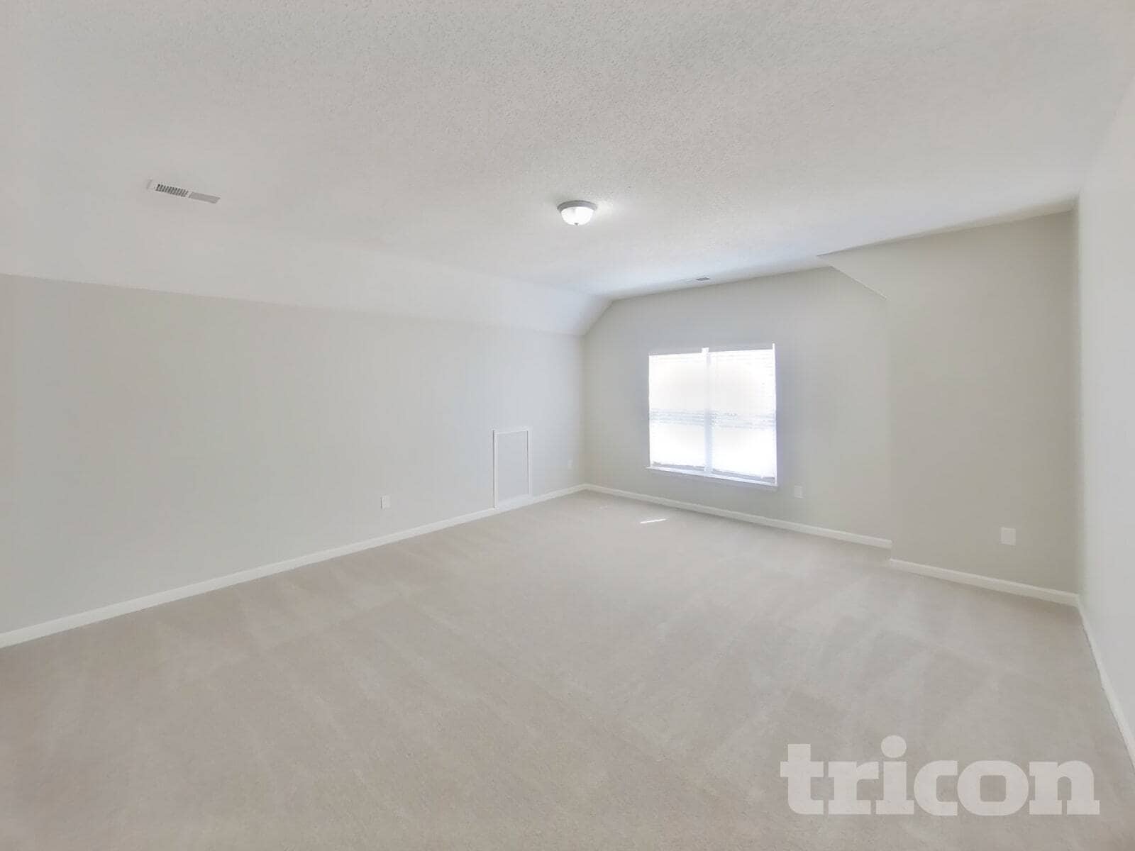 Building Photo - 4035 Far West Dr