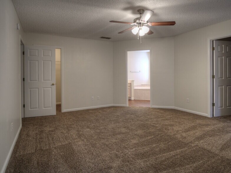 Building Photo - 1336 Marsh Grass Ct