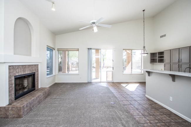 Building Photo - 4BR Total Remodel