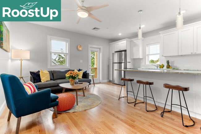 Building Photo - Furnished Bedroom with Private Bath in East Boston