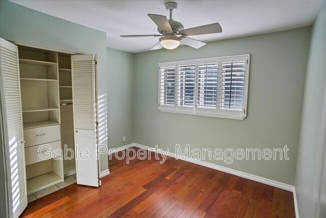 Building Photo - 26421 Torrey Pines Dr