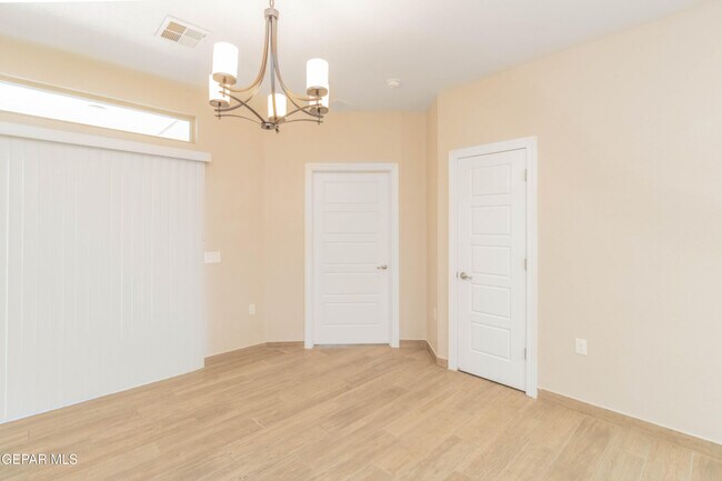 Building Photo - 14993 Eddie Mullens Ct