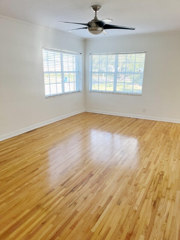 Building Photo - 4302 W Santiago St