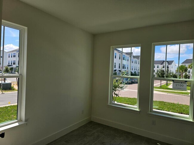 Building Photo - 15147 Groveside Rd