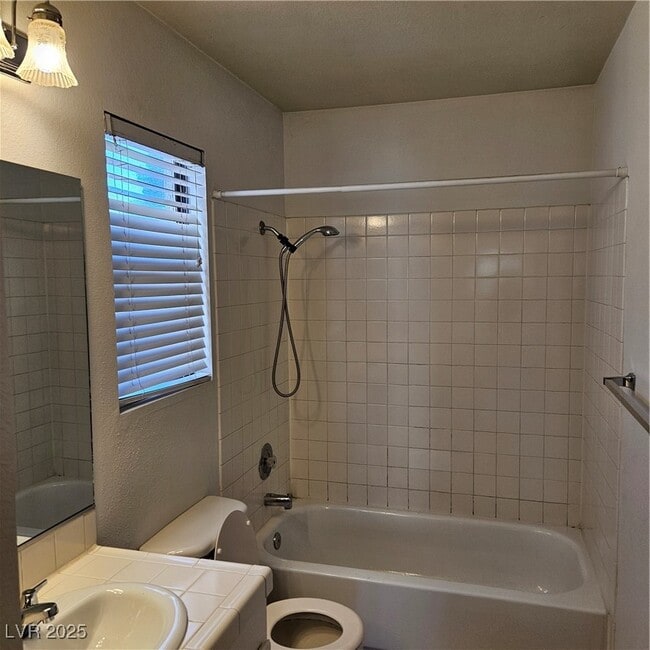 Building Photo - 9516 Wooden Pier Way