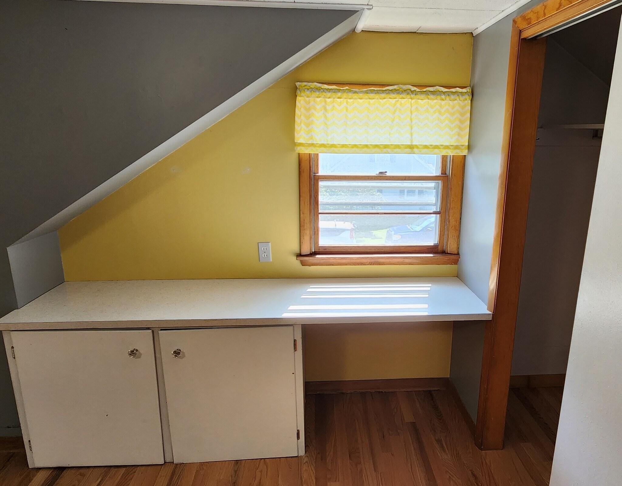 Building Photo - 9 Lapointe St