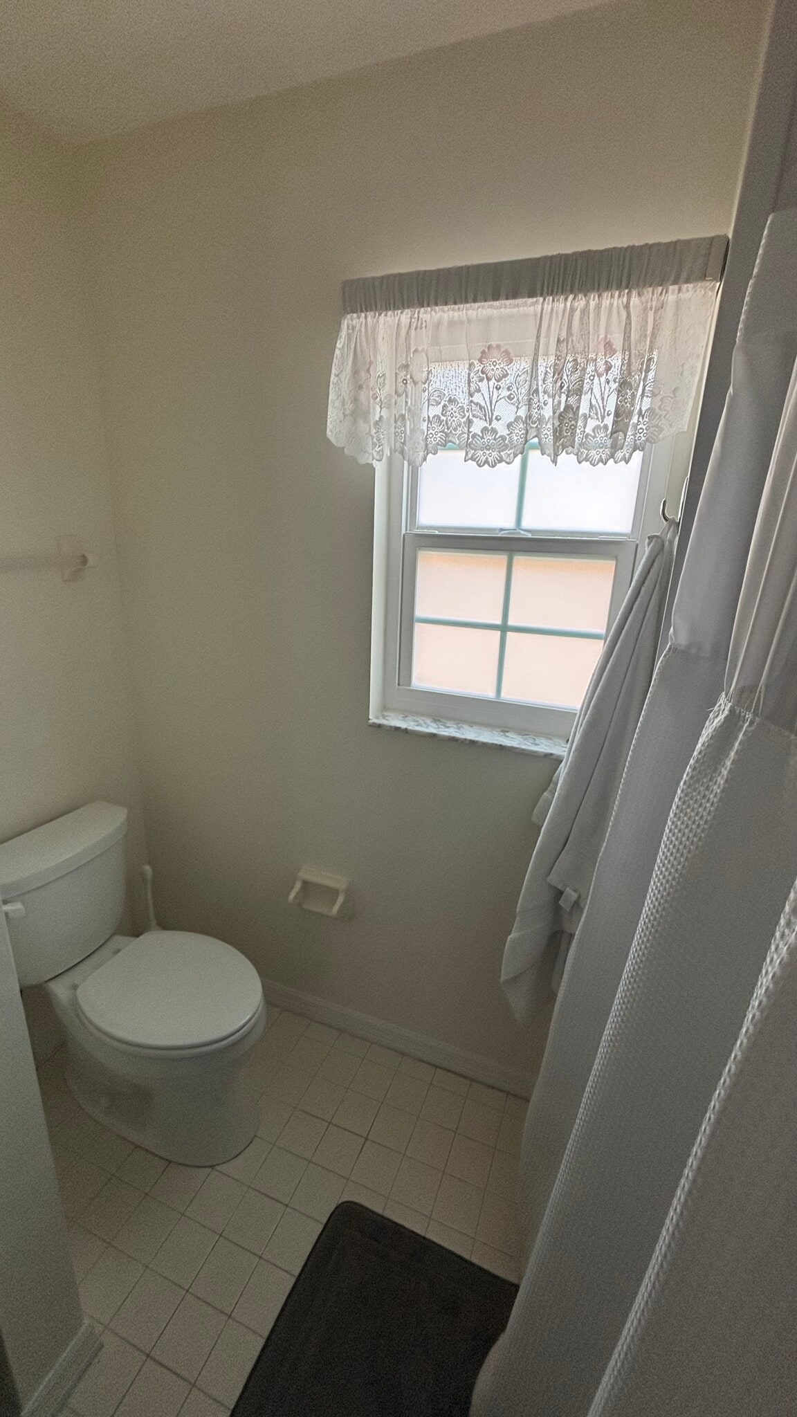 Building Photo - 9850 Costa Mesa Ln