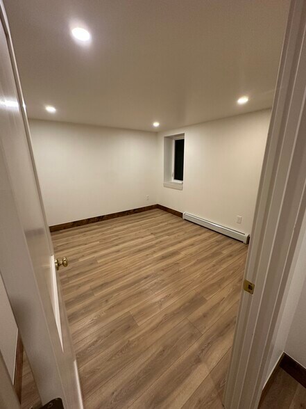 Building Photo - 3139 Benton St