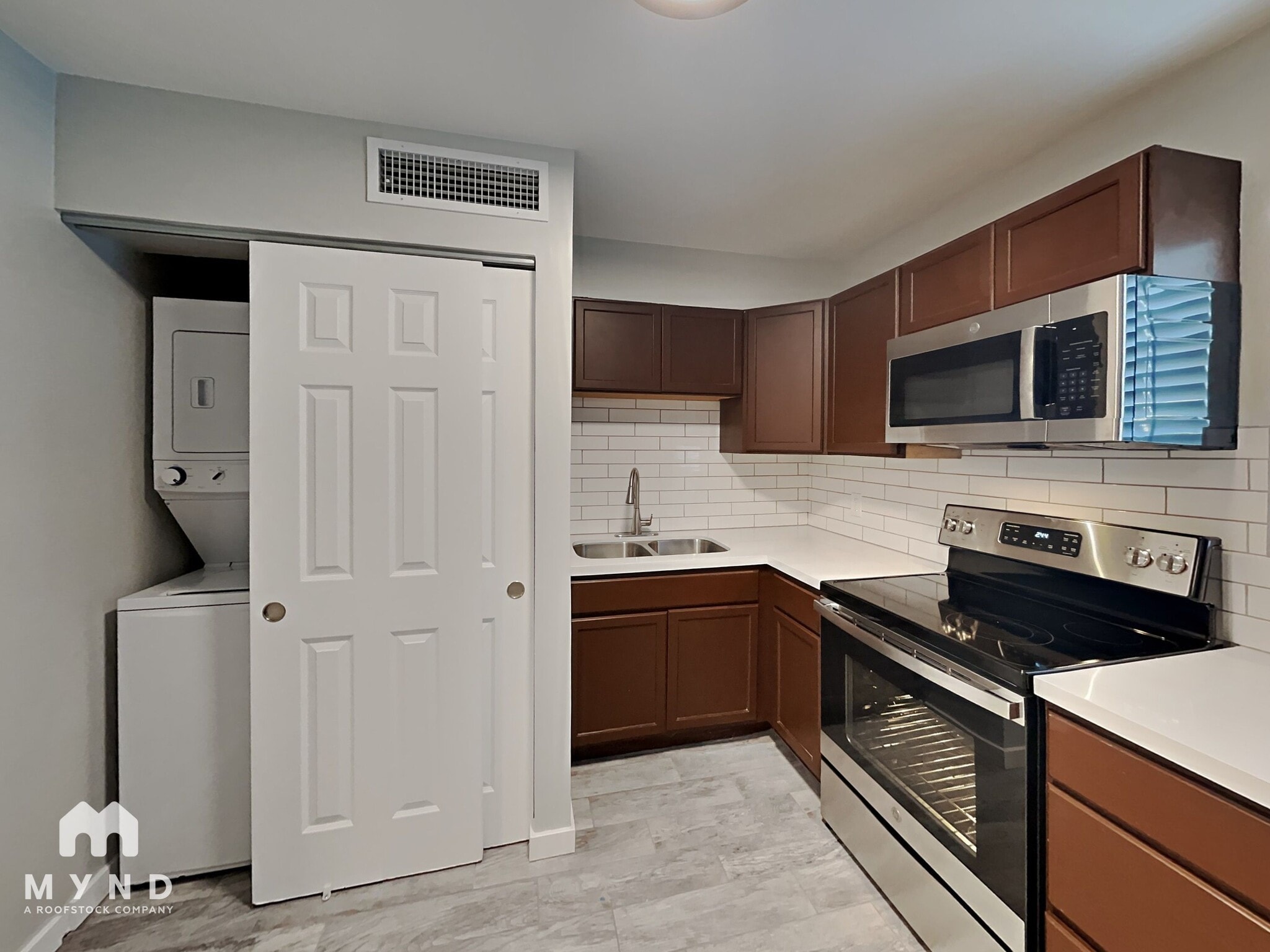 Building Photo - 12707 W Tasha Dr