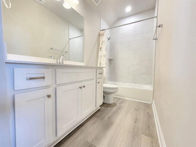 Building Photo - 601 C-Bar Ranch Trl