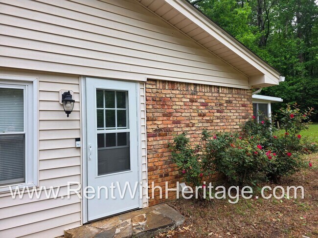 Building Photo - Gorgeous 4 Sided Brick Home/ Upgrades Galore/ Full Unfinished Basement