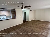 Building Photo - 1127 E Del Mar Blvd