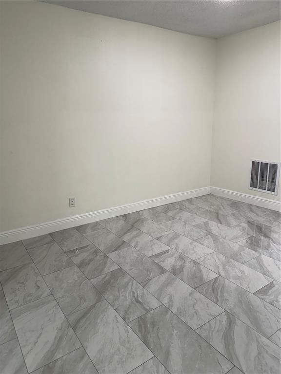 Building Photo - 9201 Tudor Dr